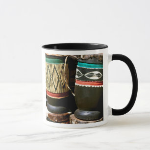 Tasse Tambours sculptés à la main, Livingston, Zambie