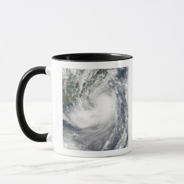 Tasse Tempête tropicale Hagupit (Gauche)