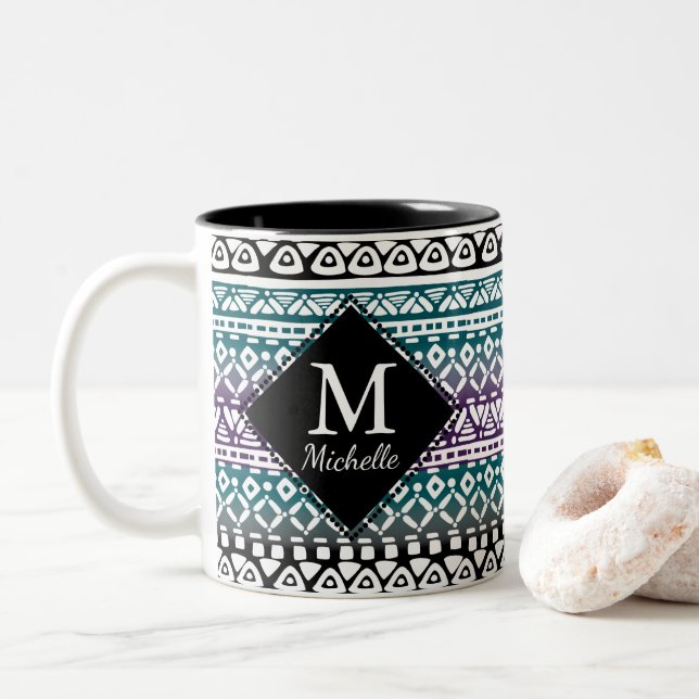Tasse tribale de monogramme d'impression (Avec donut)