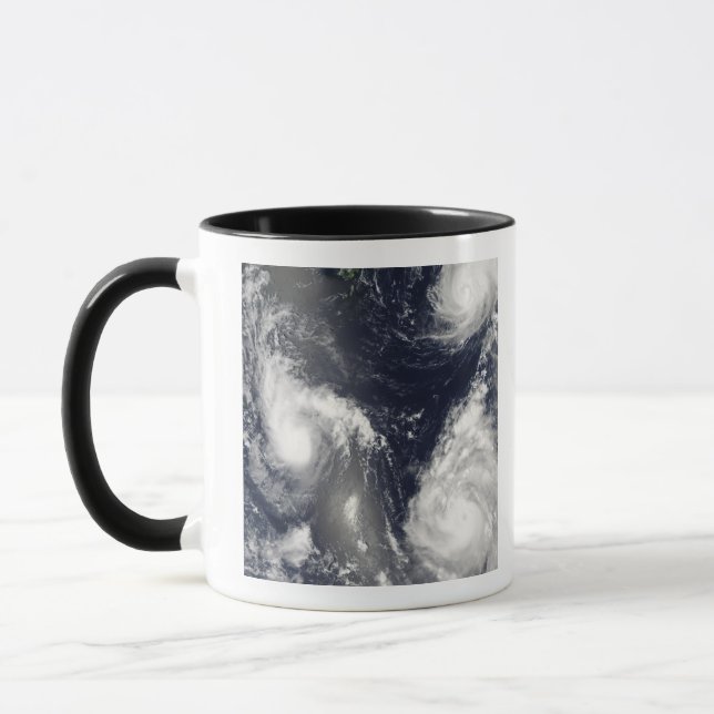 Tasse Trois typhons différents (Gauche)