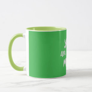 Tasse « Tu es spéciale, maman » à typographie vert