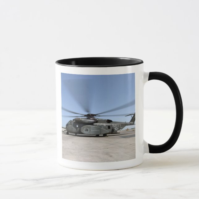 Tasse Un hélicoptère Sea Dragon MH-53E (Droite)