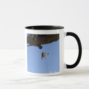 Tasse Un rappels pararescueman d'un HH-60