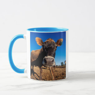Tasse Une vache jersiaise curieuse
