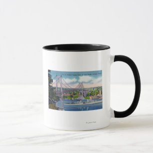 Tasse USS Portland passant sous le pont de St John