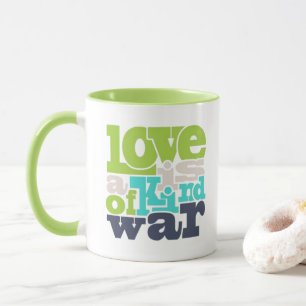 Tasse verte rétro avec citation - L'Amour Est Une