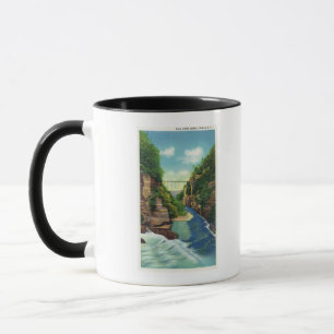 Tasse Vue de gorge de crique d'automne