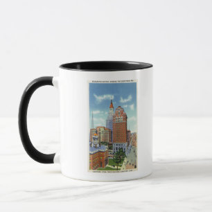 Tasse Vue de tour de bâtiment et de voyageurs de