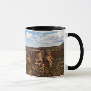 Tasse Vue depuis le sentier Canyon Rim à Colorado Monume