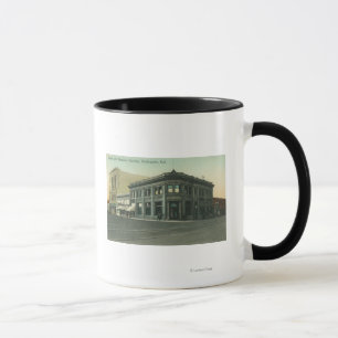 Tasse Vue extérieure de la banque et du temple maçonniqu