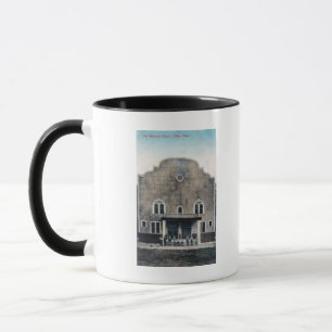 Tasse Vue extérieure du théâtre New Ridgeway