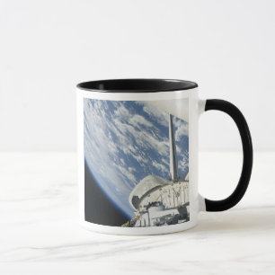 Tasse Vue partielle d'effort de navette spatiale