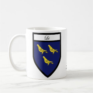 Tasses de carte et de crête de Louth du comté