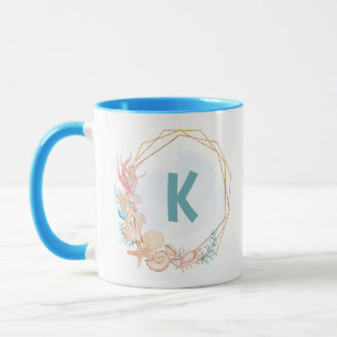 Tasses de marée haute et bonnes vibrations de coqu