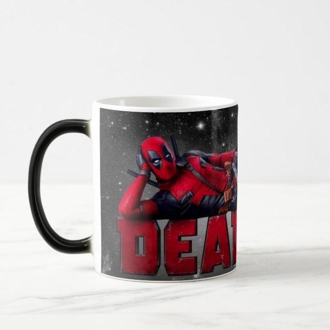 Tazza DeadPool Magic Mug (Left)
