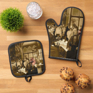 Tea Time Oven Mitt & Pot Holder Set