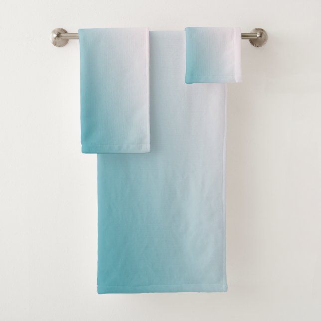 Teal and White Gradient Bath Towel Set (Insitu)
