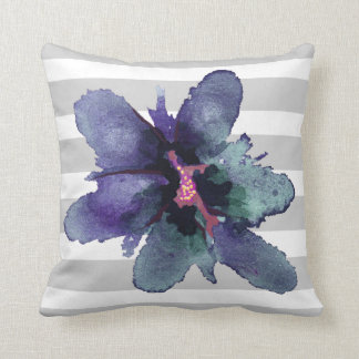 Teal et coussin floral d'aquarelle rayée grise