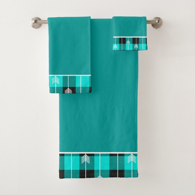 Teal plaid and arrows bath towel set (Insitu)