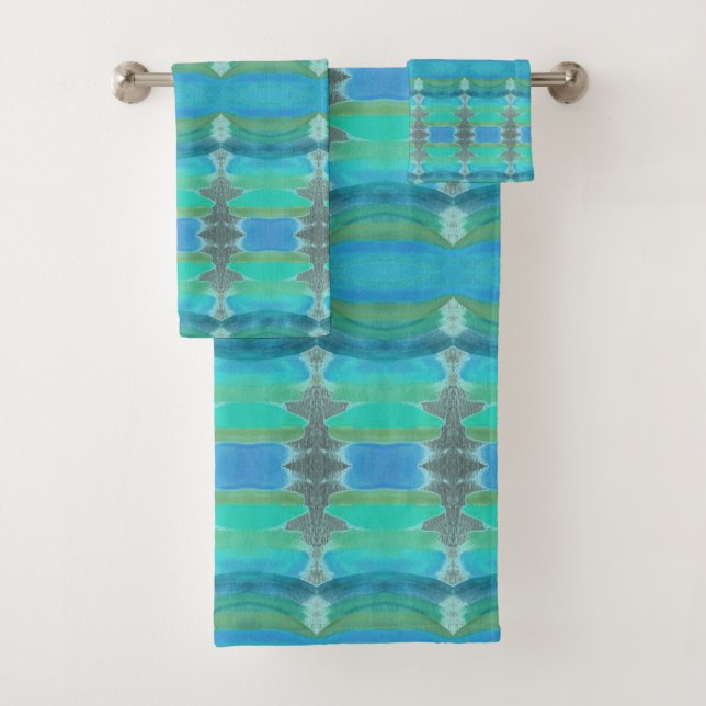 Teal With Turquoise Towels (Insitu)