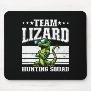 Team Lizard Hunting Squad Funny Retro Gecko Lizard Mouse Pad