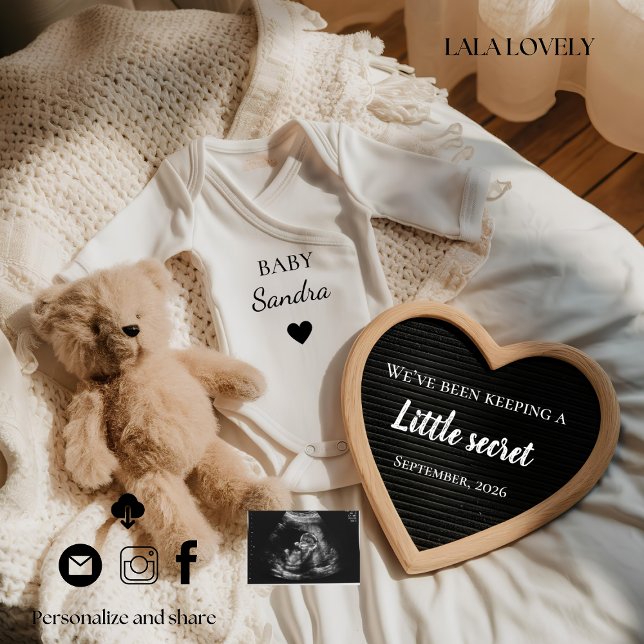  Teddy baby  reveal pregnancy announcement card  (Creator Uploaded)