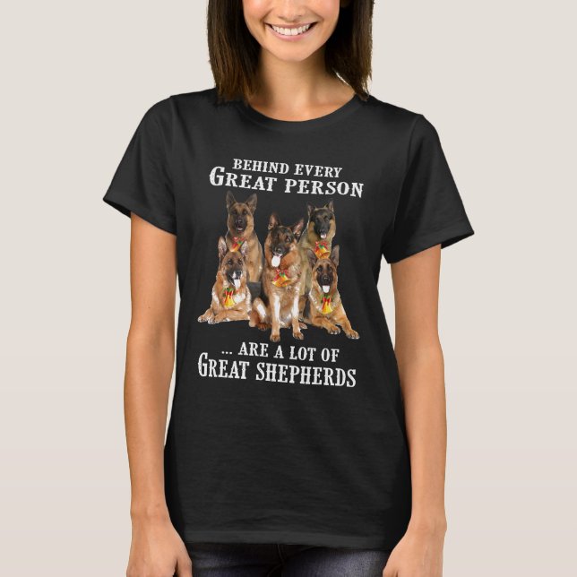 Tee89s German Shepherd Behind Great Person Christm T-Shirt (Front)