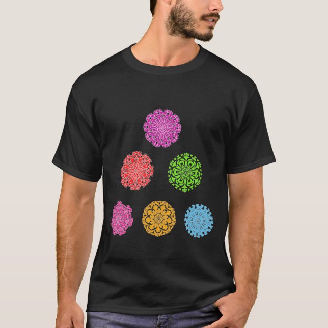 Tee-shirt Chakra pyramid remastered T-Shirt (Front)