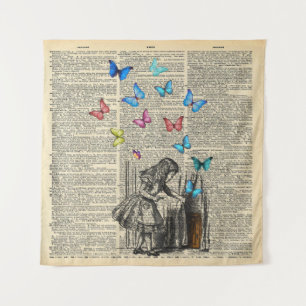 Tenture Alice au pays des merveilles : l'aventure commence