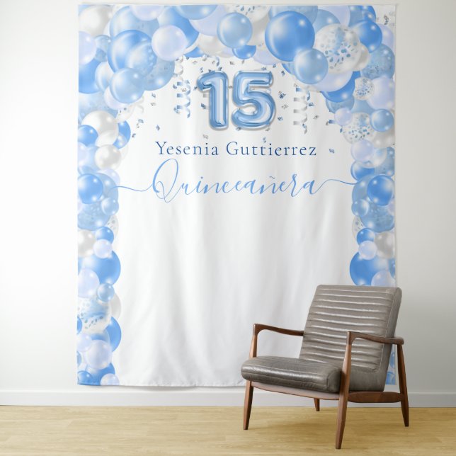 Tenture Arc de ballons élégant bleu pour Quinceañera (En situation)