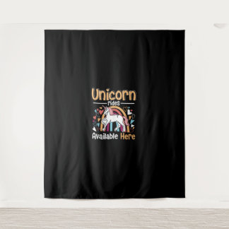 Tenture Arc-en-ciel Unicorn - Monts Unicorn disponibles ic