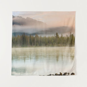 Tenture Beau lac serein dans les montagnes matinales, Oreg