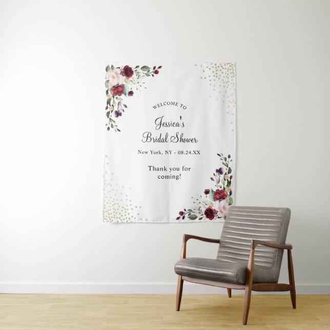 Tenture Bourgogne Floral Gold Foil Fête des mariées Bienve (En situation)