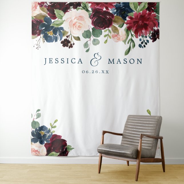 Tenture Breezy Burgundy Mariage arrière-plan Photo Booth (En situation)