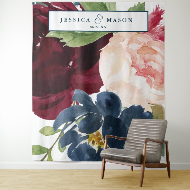 Tenture Breezy Burgundy Mariage arrière-plan Photo Booth (En situation)