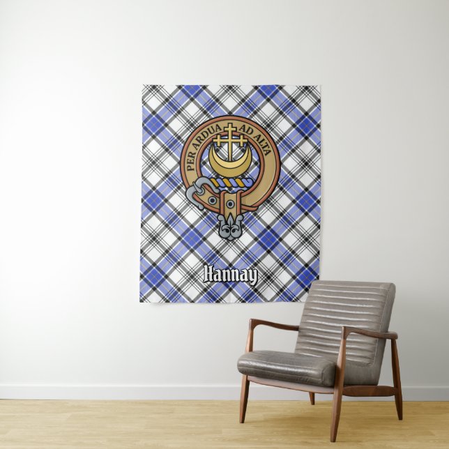 Tenture Clan Hannay Crest sur Tartan (En situation)