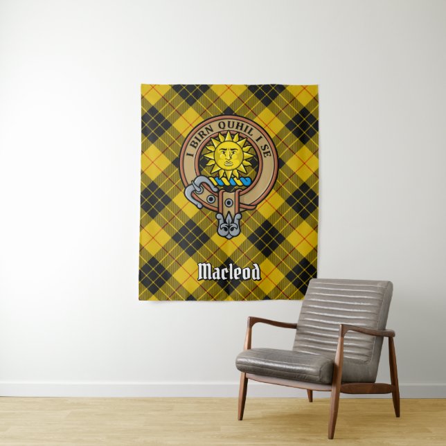 Tenture Clan MacLeod de Lewis Crest sur Tartan (En situation)