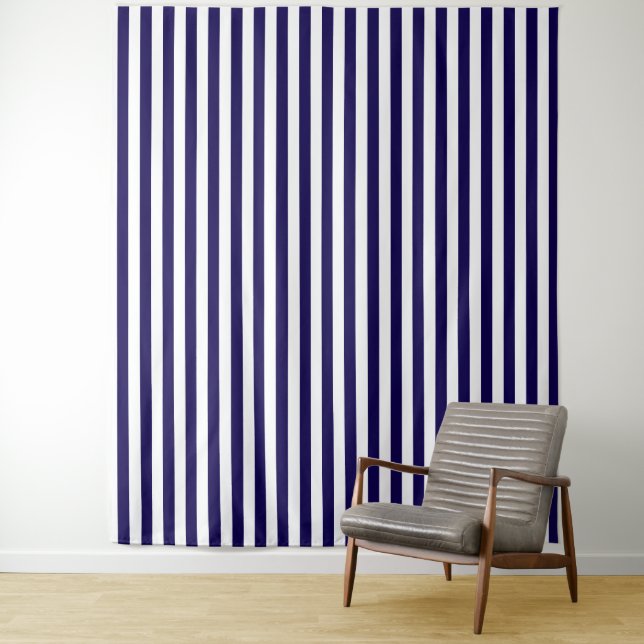 Tenture Dark Blue and White Stripe Decorative Tapestry (En situation)