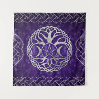 Déesse triple avec pentagramme et arbre de vie