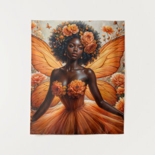 Tenture Fée à la peau foncée dans des fleurs orange
