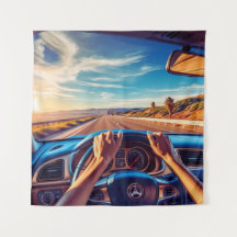 Femme élégante dans les voitures classiques