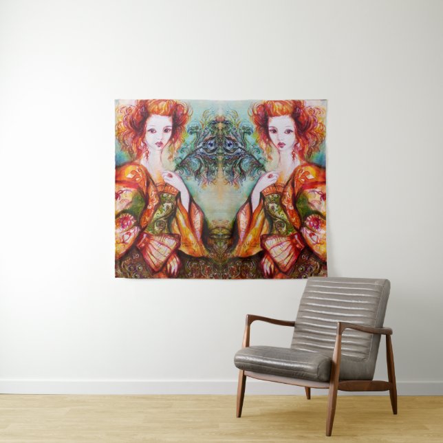 TENTURE FEMME ROMANTIQUE AVEC PLUME DE PAON ÉTOILÉE (En situation (horizontale))