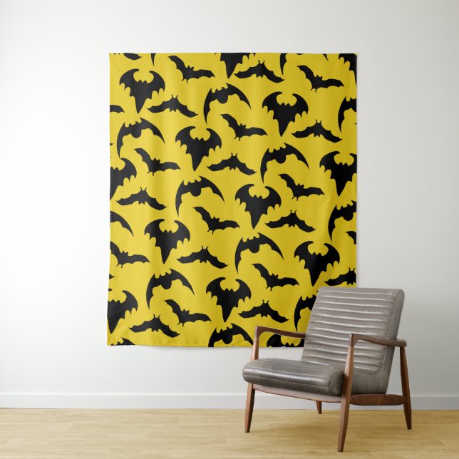 Tenture Fête d'Halloween de chauves-souris jaunes et noire (En situation)