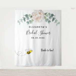 Tenture Fleurs d'eucalyptus blanches pour la future mariée