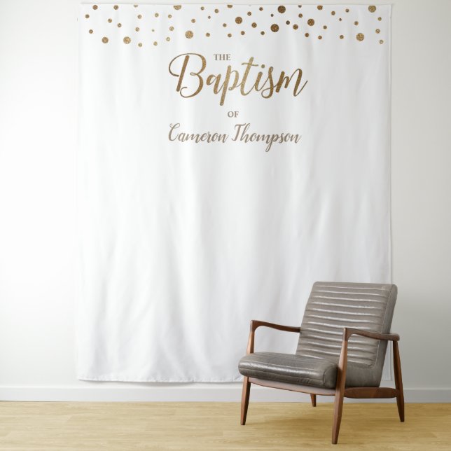 Tenture Fond de baptême simple confetti or (En situation)