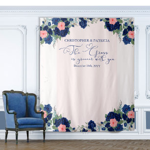 Tenture Fond de mariage floral bleu et corail Royal Rose