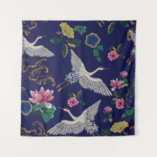 Tenture Grues japonaises, vagues et fleurs. Broderie