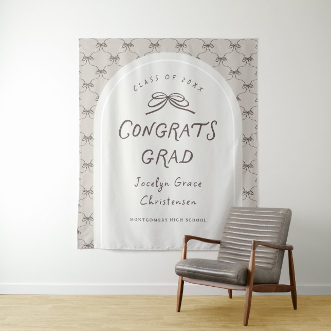 Tenture Hand Drawn Whimsical Congrats Grad Party Backdrop (En situation)