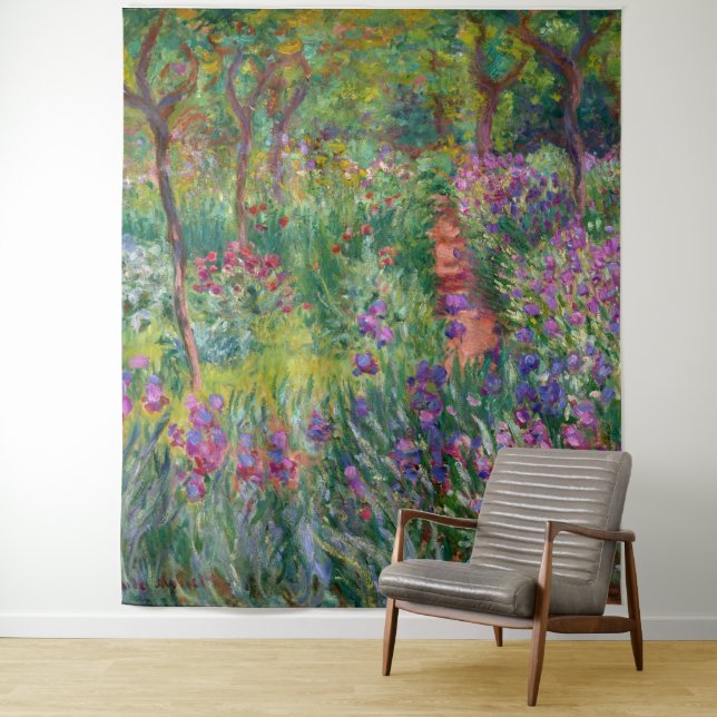 Tenture Le Jardin Iris De Giverny By Claude Monet (En situation)