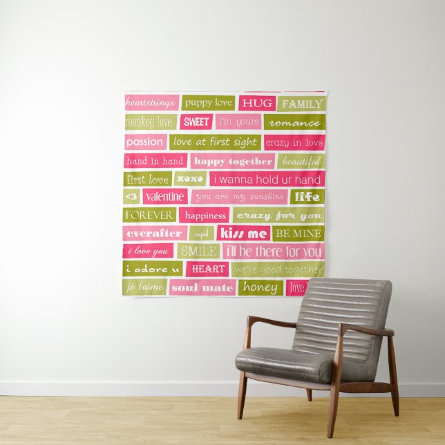 Tenture Lettres d'amour rose et vert (En situation)